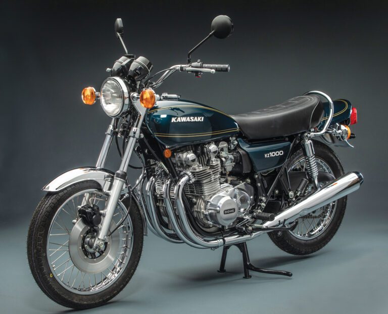 イクバル 1977 Kawasaki KZ1000 Specs and More - Motorcycle Classics